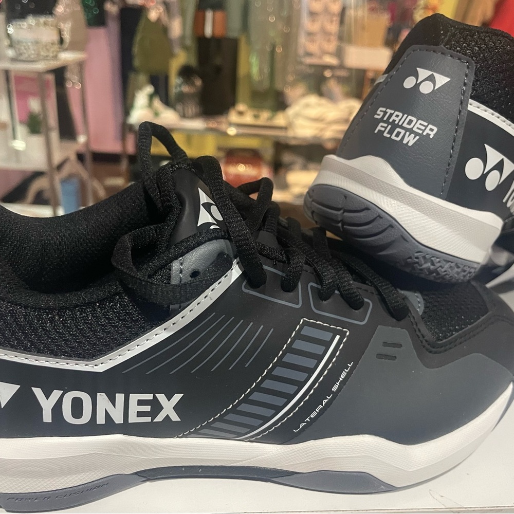 Yonex Strider Flow Black Athletic Shoes